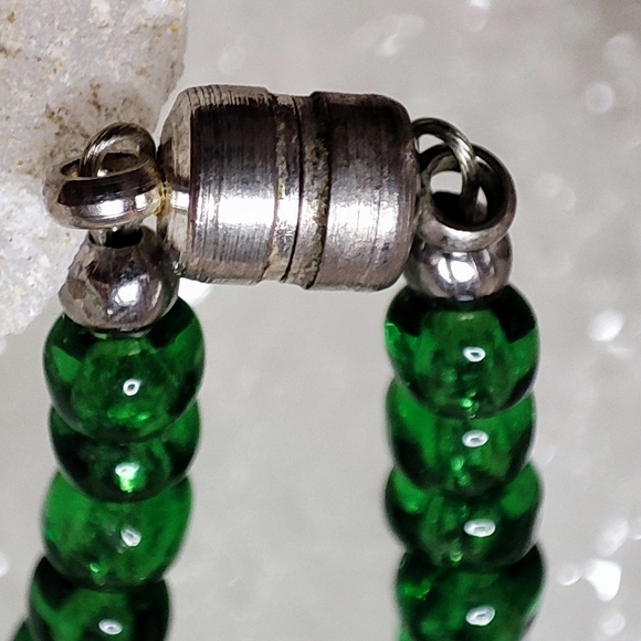 Green Moonglow Lucite Faceted Glass Crystal Beaded Vintage Necklace Seed Beads - Picture 6 of 12